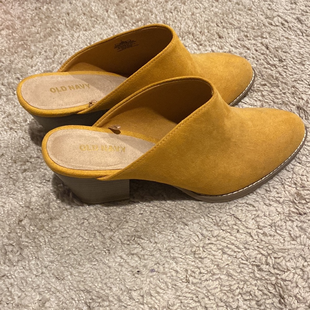 Old navy slip on booties